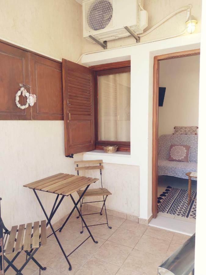 Villa Perissa Thira Extérieur photo